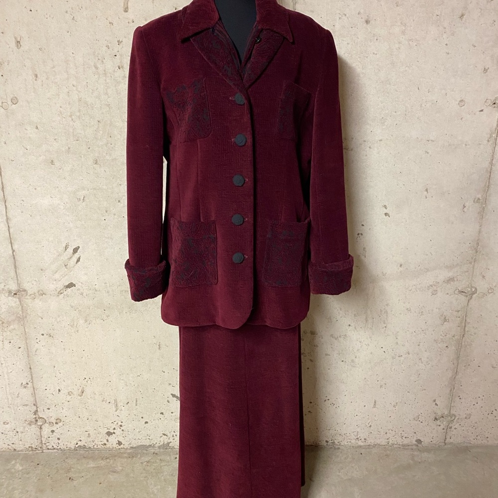Max & Mabel 3-piece designer suit